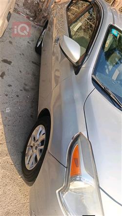 نيسان فيرسا